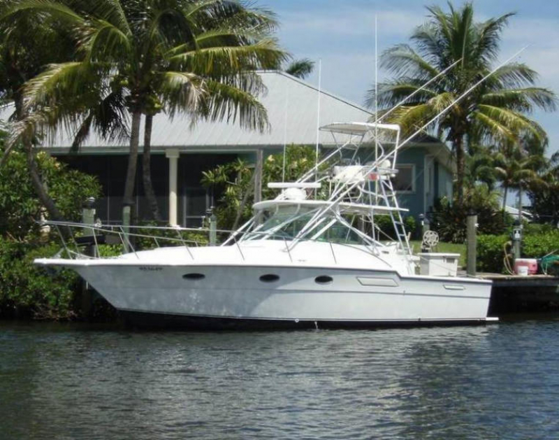 1988 Tiara 3300 Open for sale in Fort Pierce, Florida (ID-45) 1988 Tiara 3300 Open for sale in Fort Pierce, Florida (ID-45)