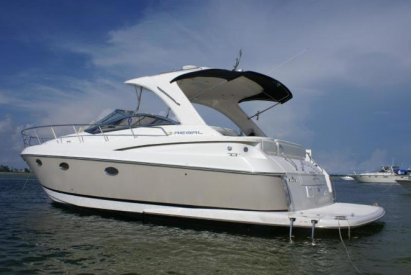 2005 Regal 3860 Commodore for sale in Pensacola, Florida (ID-50)