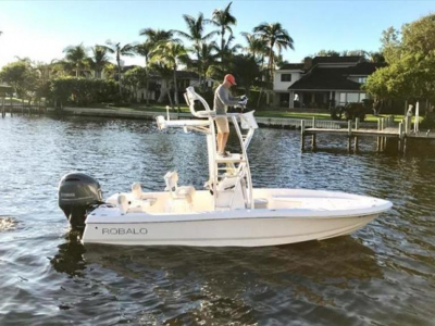 Power Boats - 2017 Robalo 206 Cayman for sale in North Palm Beach, Florida at $58,000