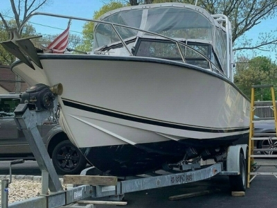 1988 Albemarle 24 Sport for sale in Selden, New York at $22,750