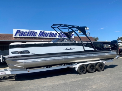 2021 Avalon Catalina Platinum Elite Windshield 27' w/ Twin 400HP Mercury Racing Motors! for sale in Madera, California at $169,995