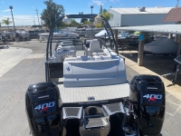 2021 Avalon Catalina Platinum Elite Windshield 27' w/ Twin 400HP Mercury Racing Motors! for sale in Madera, California (ID-1129)