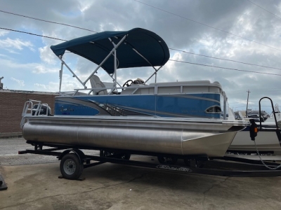 Power Boats - 2022 Avalon VNT CR-18 for sale in Seabrook, Texas