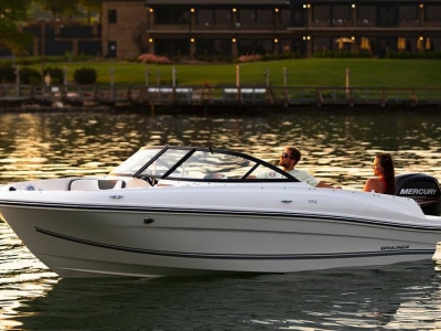 Power Boats - 2021 Bayliner VR4 Bowrider OB for sale in Virginia Beach, Virginia