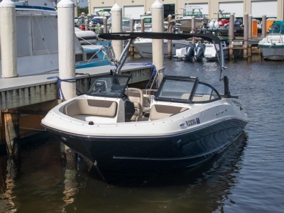 2017 Bayliner VR5 Outboard for sale in Fort Lauderdale, Florida at $29,999