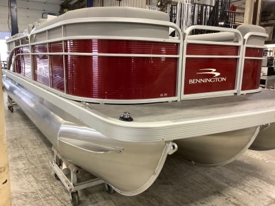 Power Boats - 2022 Bennington SV Series 22 SVSR - RADIAL CRUISE for sale in Wayzata, Minnesota at $43,480