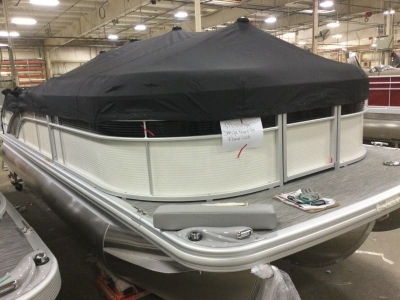 2021 Bennington SX Series 22 SSBX - SWINGBACK for sale in Rochester, Minnesota at $65,960