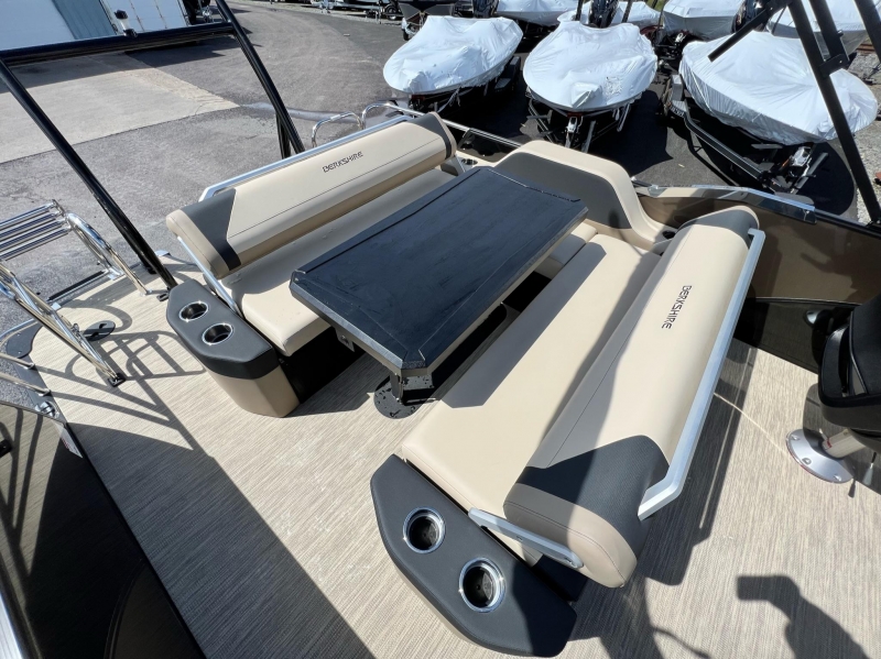 2022 Berkshire STS 25ULE 3.0 Tritoon -IN STOCK for sale in Bloomsburg, Pennsylvania (ID-2797) 2022 Berkshire STS 25ULE 3.0 Tritoon -IN STOCK for sale in Bloomsburg, Pennsylvania (ID-2797)