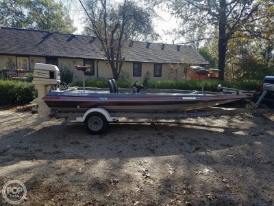 1987 Cajun Grande Bateau 20 for sale in Roach, Missouri at $17,750