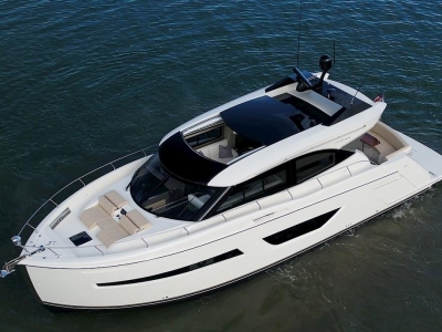 Power Boats - 2021 Carver C52 Coupe for sale in Stuart, Florida