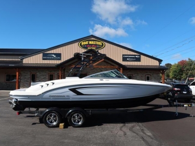 2022 Chaparral 23 ssi for sale in Akron, Ohio