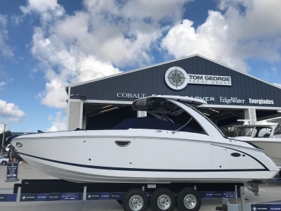 Power Boats - 2022 Cobalt R30 for sale in Clearwater, Florida