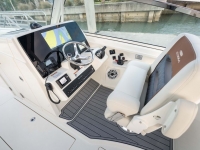 2021 Cobia 330 DC for sale in Vero Beach, Florida (ID-1962)