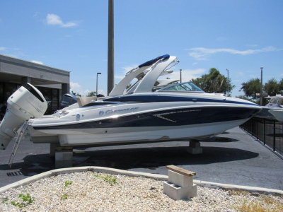 2019 Crownline E 275 XS for sale in Naples, Florida