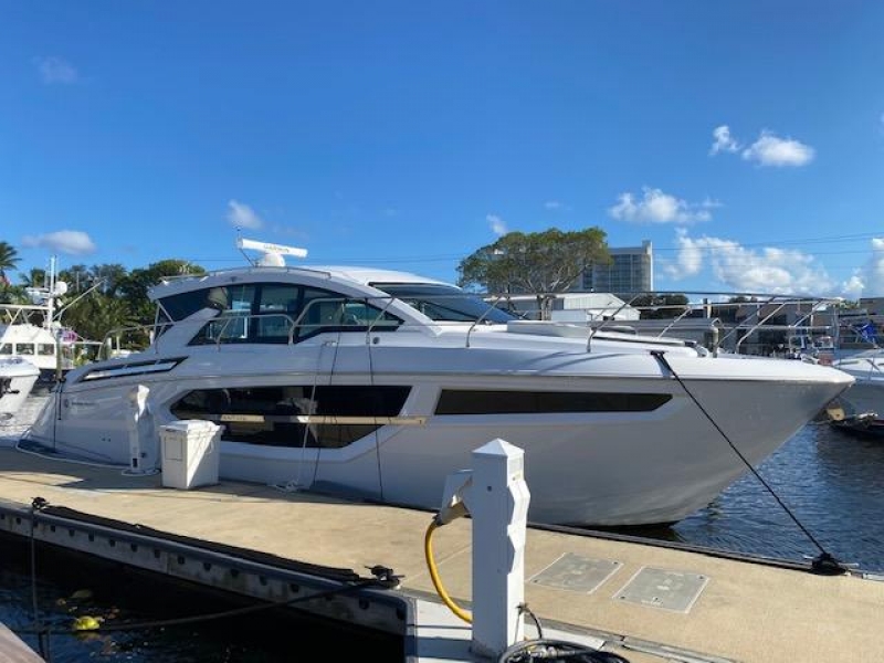 2021 Cruisers Yachts 42 Cantius for sale in Fort Lauderdale, Florida (ID-1015)