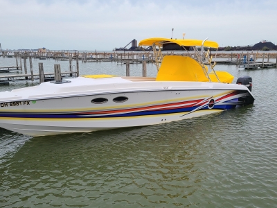 Power Boats - 1998 Donzi zf 35 for sale in Sandusky, Ohio at $99,500