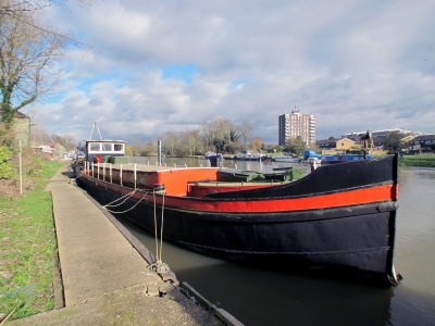 1909 Dutch Barge 22m Luxemotor with London mooring for sale in Platt's Eyot, Hampton at $138,849