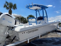 2021 Everglades Center Console 243 CC for sale in Pompano Beach, Florida (ID-1607)