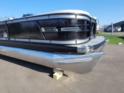 Power Boats - 2023 Godfrey AquaPatio 235 ULC for sale in Fontana, Wisconsin