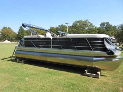 Power Boats - 2021 Godfrey Sw2286SB for sale in Shell Knob, Missouri