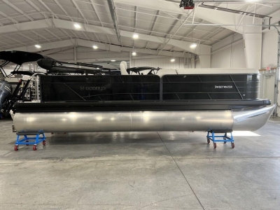 2022 Godfrey Sweetwater 2286 SFL GTP 27 in. Center Tube for sale in Morganton, North Carolina