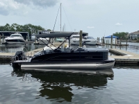 2021 HARRIS KAYOT Solstice 230 CWDH for sale in Pensacola, Florida (ID-644)