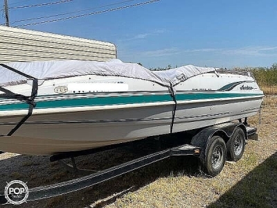 Power Boats - 2000 Hurricane Fun Deck 201 for sale in Del Rio, Texas at $20,750