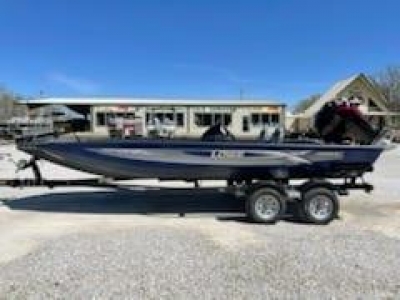 Power Boats - 2021 Lowe 20 Catfish for sale in Warsaw, Missouri