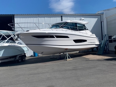 Power Boats - 2022 Regal 38XO for sale in Portland, Connecticut