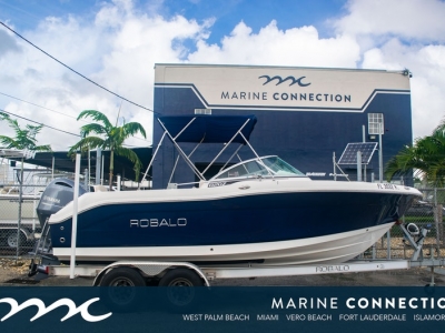 2017 Robalo R207 Dual Console for sale in Miami, Florida at $47,900