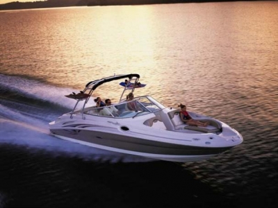 Power Boats - 2006 Sea Ray 270 Sundeck for sale in Sturgeon Bay, Wisconsin at $57,000