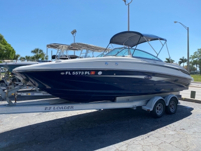 2012 Sea Ray 240 Sundeck for sale in Palmetto, Florida at $44,999