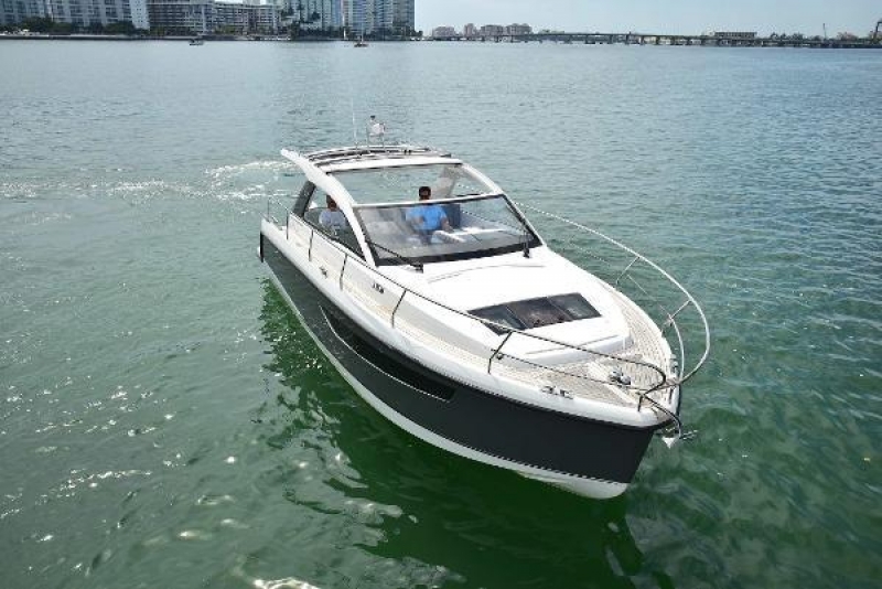 2019 Sealine S330 for sale in Sunny Isles Beach, Florida (ID-1826)