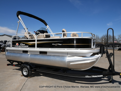 Power Boats - 2020 Sun Tracker Bass Buggy 16 XL for sale in Warsaw, Missouri at $16,995