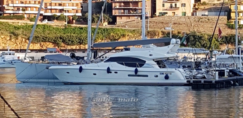 2006 VZ 56 for sale in Mar Tirreno, Italy (ID-2071) 2006 VZ 56 for sale in Mar Tirreno, Italy (ID-2071)