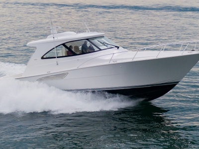 2021 Viking 44 Sport Coupe for sale in St. Clair Shores, Michigan