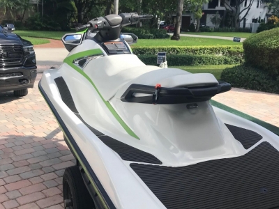 Power Boats - 2018 Yamaha WaveRunner VX Deluxe for sale in Fort Lauderdale, Florida at $7,000